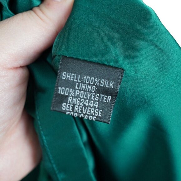 EUC Eliza J Silk Fit and Flare Dress Pleated Sleeveless Sz10 - Picture 6 of 7